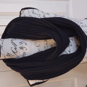 Infinity Black Ribbed Scarf